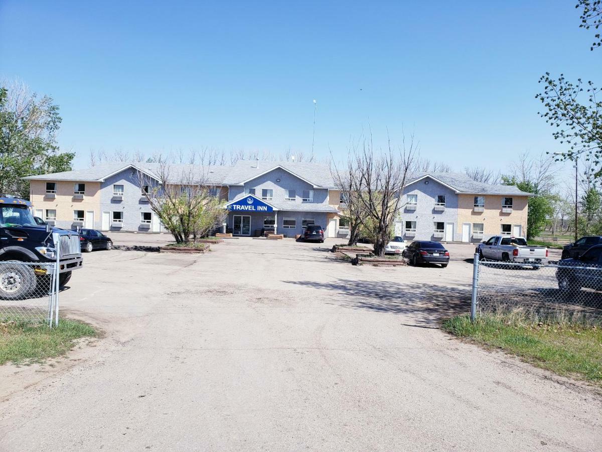 Travel-Inn Resort & Campground Saskatoon Buitenkant foto
